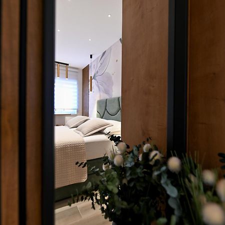 Apartments And Rooms Nekic 자다르 외부 사진